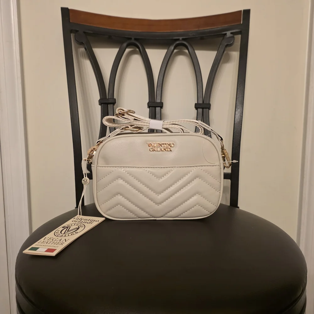 NWT Valentino Orlandi Off-White Quilted Crossbody Bag - Picture 1 of 10